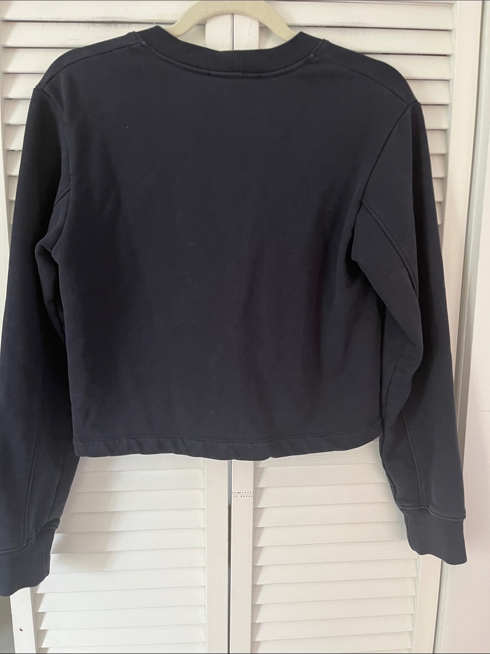 Tibi V Neck Sweatshirt Cropped Sz XS Navy Blue - Picture 3 of 4